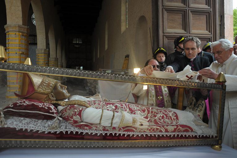Le spoglie di Celestino V