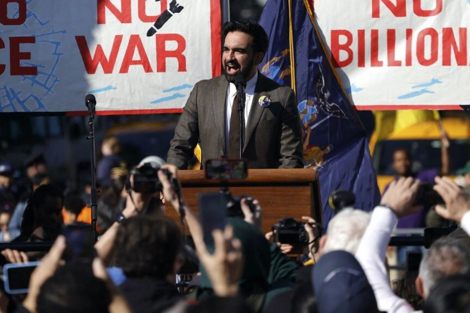 sindaco socialista democratico di New York Zohran Mamdani