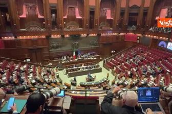 Taglio delle accise e Tir, il governo a caccia di risorse interne