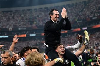 L'Aston Villa vince l'Europa League. Ed Emery, al quinto trionfo, compie l'ennesima magia