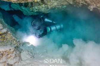 Maldive, le immagini della grotta dove sono morti i sub italiani