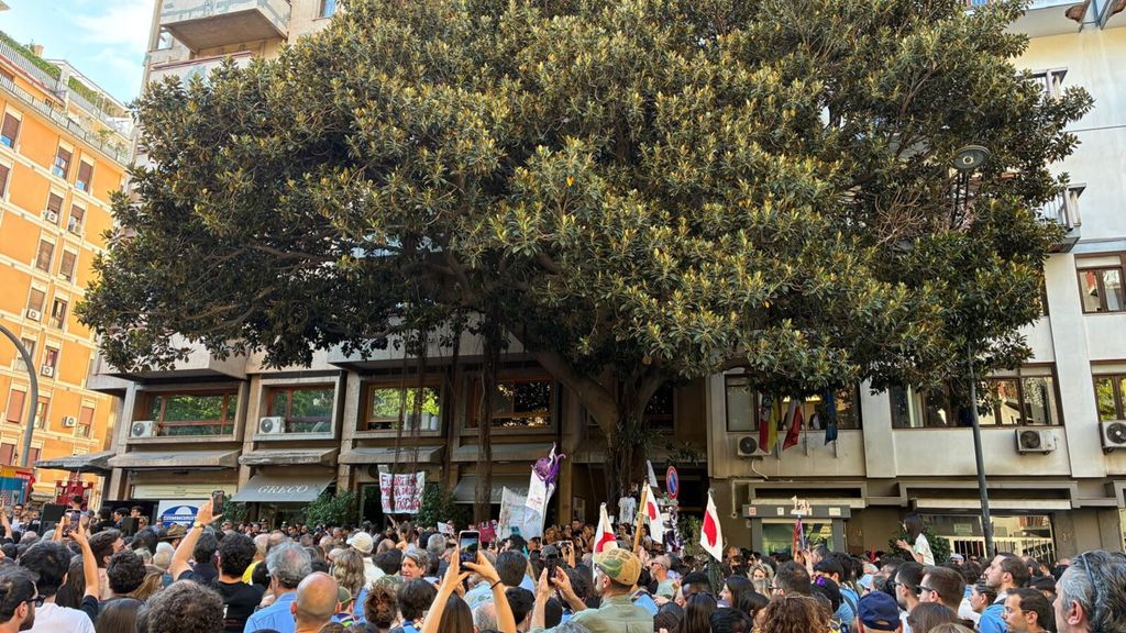 "Verità e giustizia sulle stragi", a Palermo oltre 8mila in corteo. Maria Falcone: "Giovanni è nostro"
