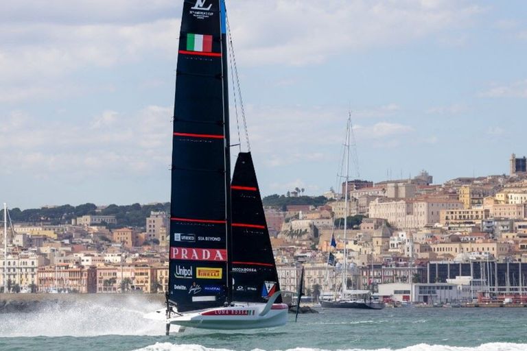 Luna Rossa a Cagliari