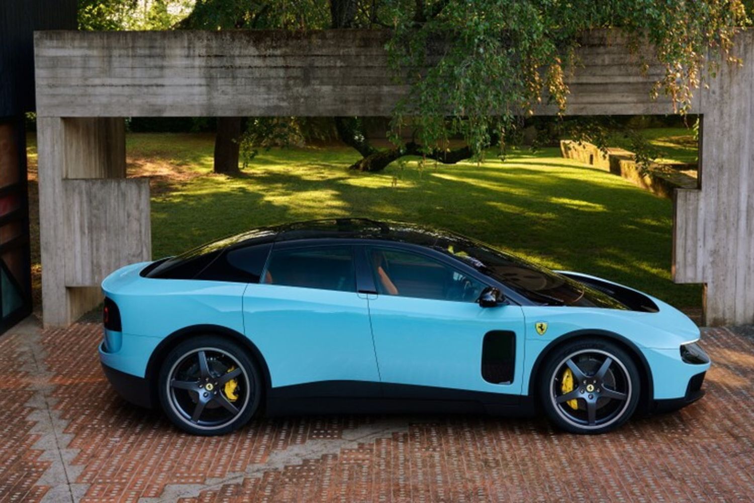 Ferrari 'Luce'