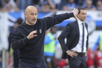 Vincenzo Italiano in una partita da allenatore del Bologna