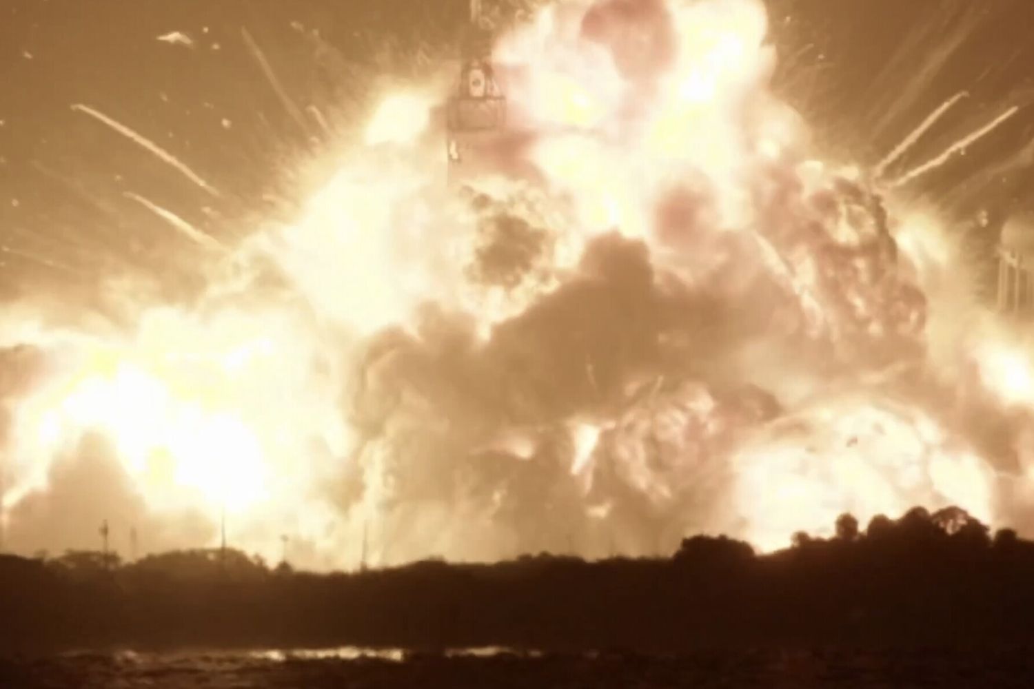 Esplosione del razzo New Glenn di Blue Origin