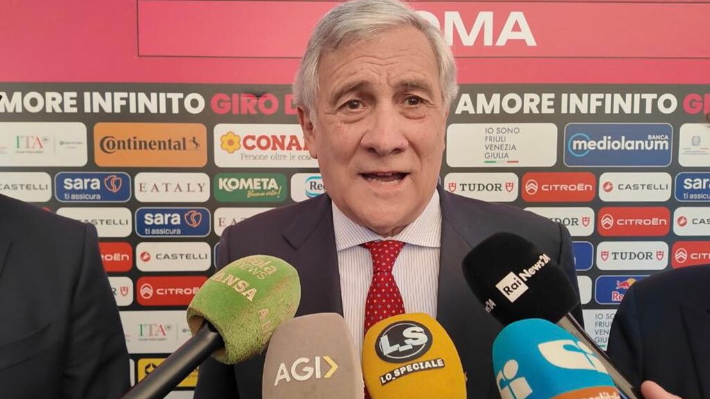 Antonio Tajani al Giro d'Italia
