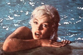 Marilyn Monroe in una scena del film &quot;Tutto pu&ograve; succedere&quot; (1962)&nbsp;