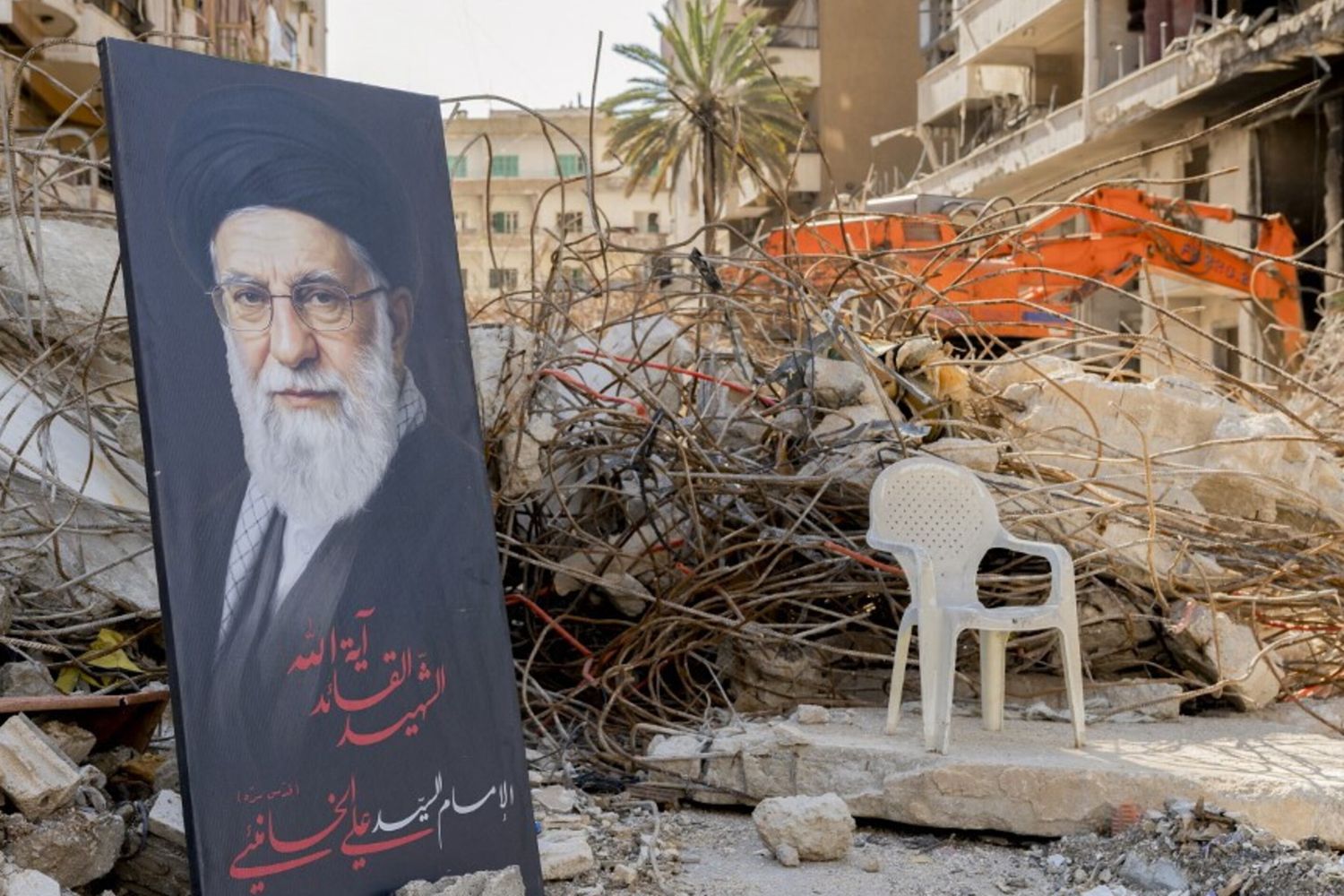 Tre giorni di funerali per Alì Khamenei, attesi in Iran 20 milioni di persone