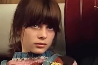 La 13enne Nastassja Kinski (che recitrava col suo cognome Nakszynski) in 'Falso movimento'