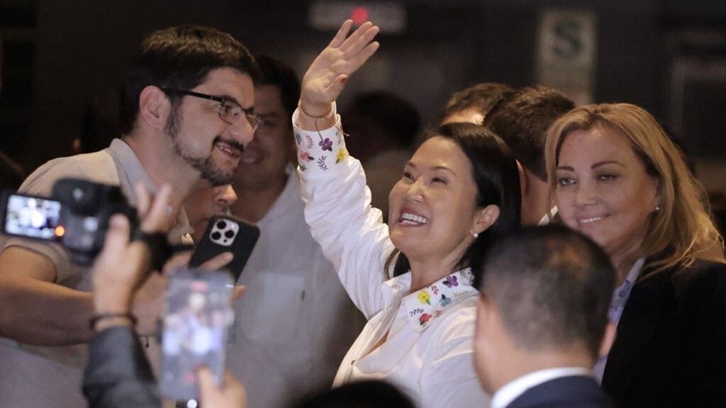 La candidata alla presidenza del Perù, Keiko Fujimori, del partito Fuerza Popular nel suo discorso dopo primi risultati del ballottaggio delle elezioni presidenziali a Lima il 7 giugno 2026