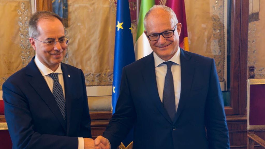 Matteo Colaninno e Roberto Gualtieri presentano in Campidoglio l'iniziativa per festeggiare gli 80 anni di Vespa