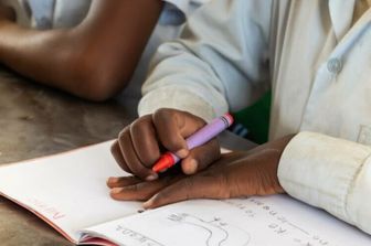 L'ong italienne Ai.Bi lance un projet en Afrique centrale pour accompagner les mineurs vulnérables