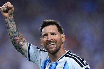 Show di Messi ai Mondiali: tripletta all'Algeria e aggancio a Klose sul tetto del mondo