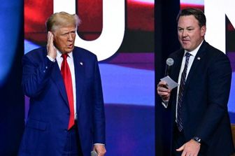 Donald Trump e Burt Jones