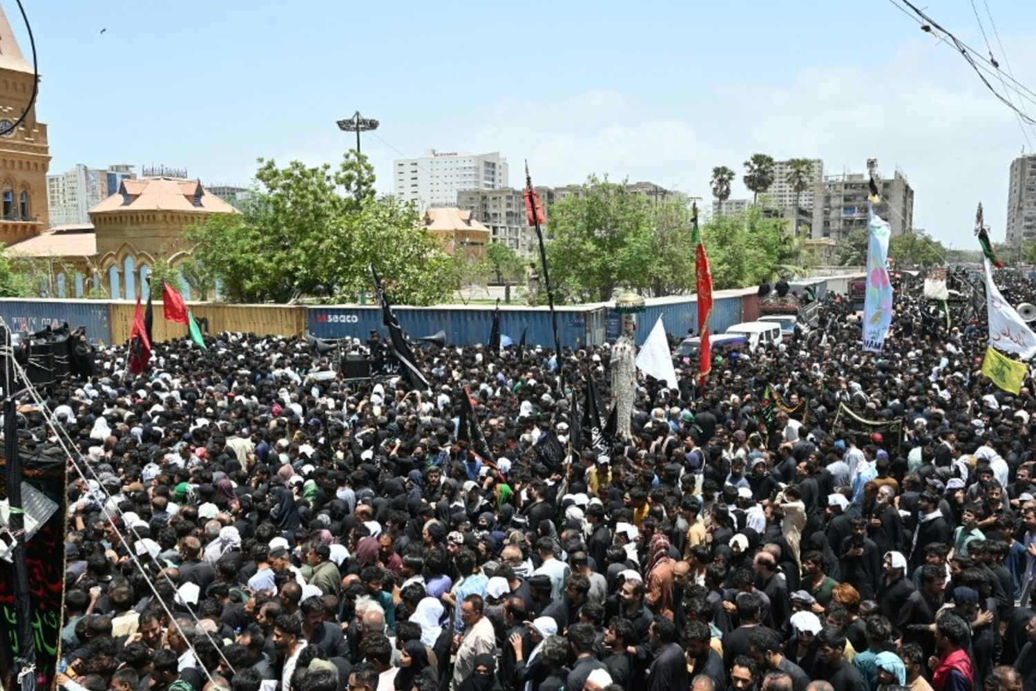 Sunniti e sciiti celebrano il giorno sacro dell'Ashura