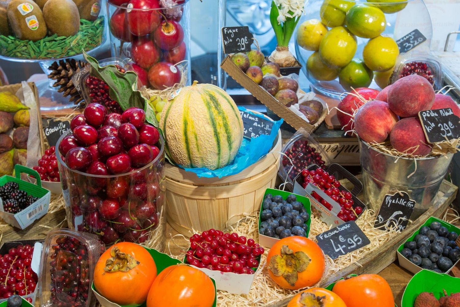 Perchè le temperature elevate fanno scendere i prezzi della frutta