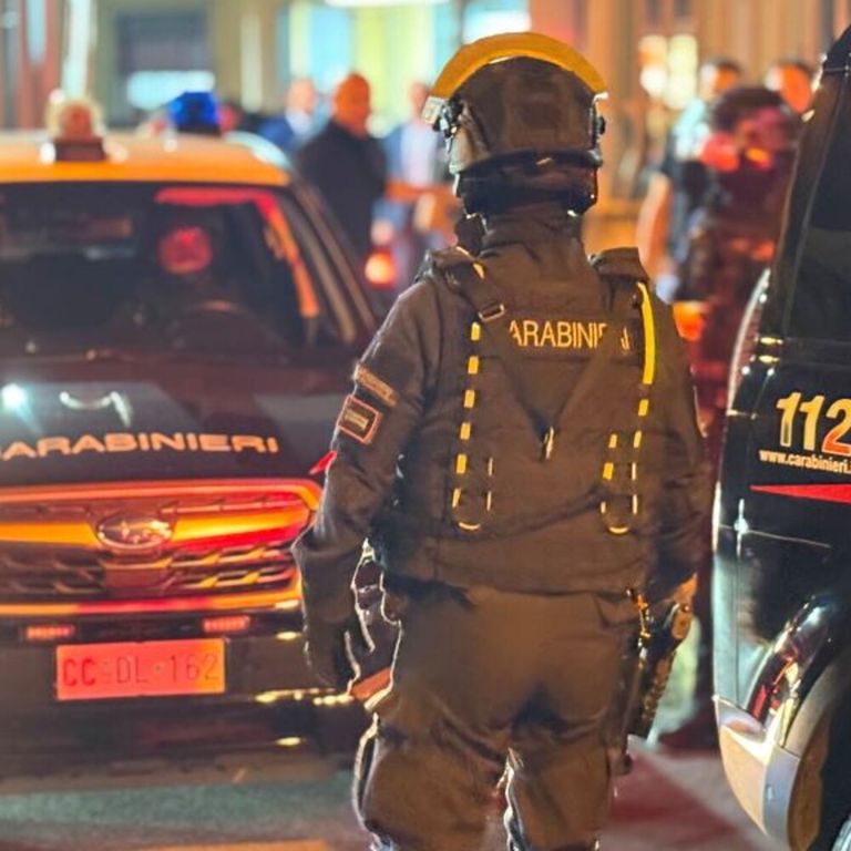 L'operazione dei carabinieri che indagano sull'attentato a Ranucci