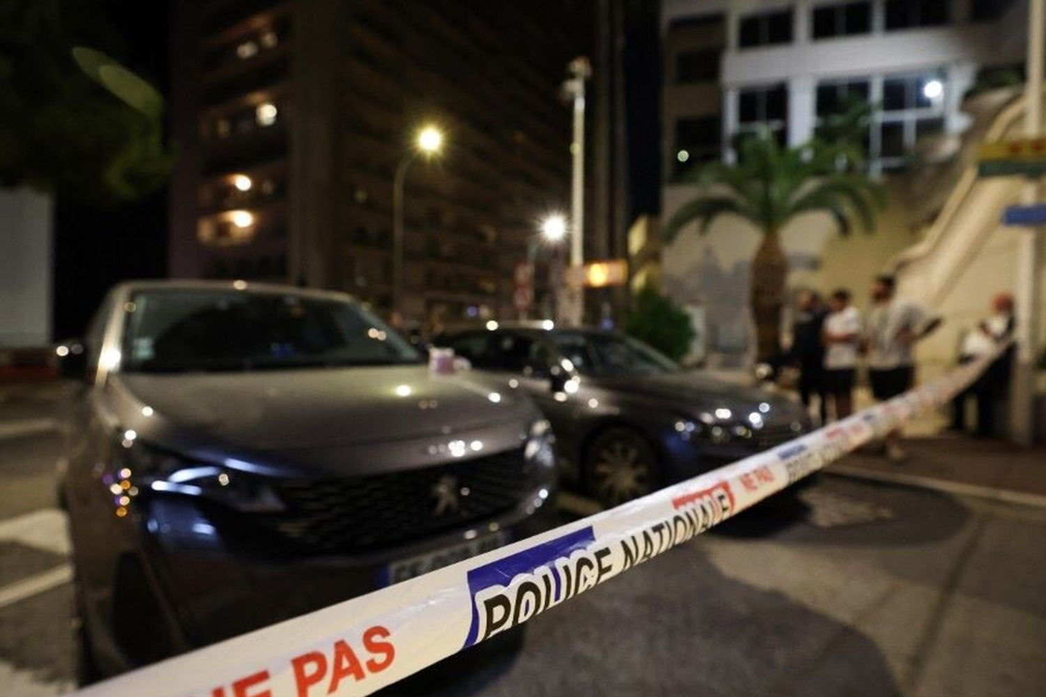 La polizia a Montecarlo dopo l'esplosione della bomba