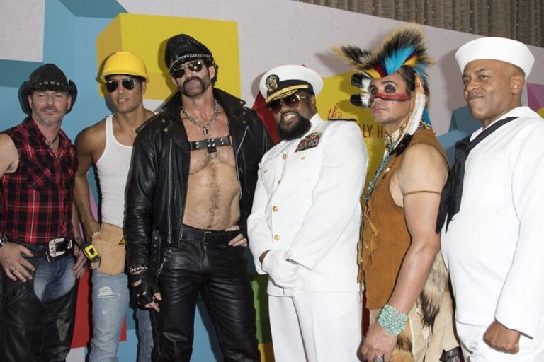 Chad Freeman, James Kwong, J.J. Lippold, Angel Morales, Victor Willis e Sonny Earl dei Village People partecipano alla settima edizione degli Streamy Awards, il 26 settembre 2017 a Beverly Hills, in California.