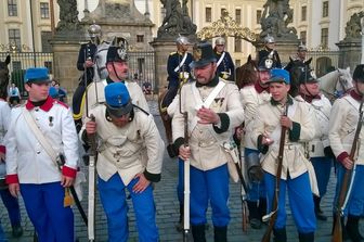 L'esercito imperiale  austriaco nelle uniformi del 1866 nella rievocazione storica di Sadowa a Praga