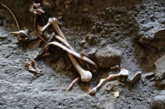 Scheletri ritrovati in un sito archeologico