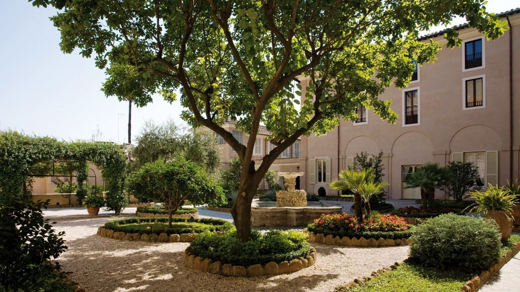 Giardino del monastero di Santa Maria dei Sette Dolori a Trastevere