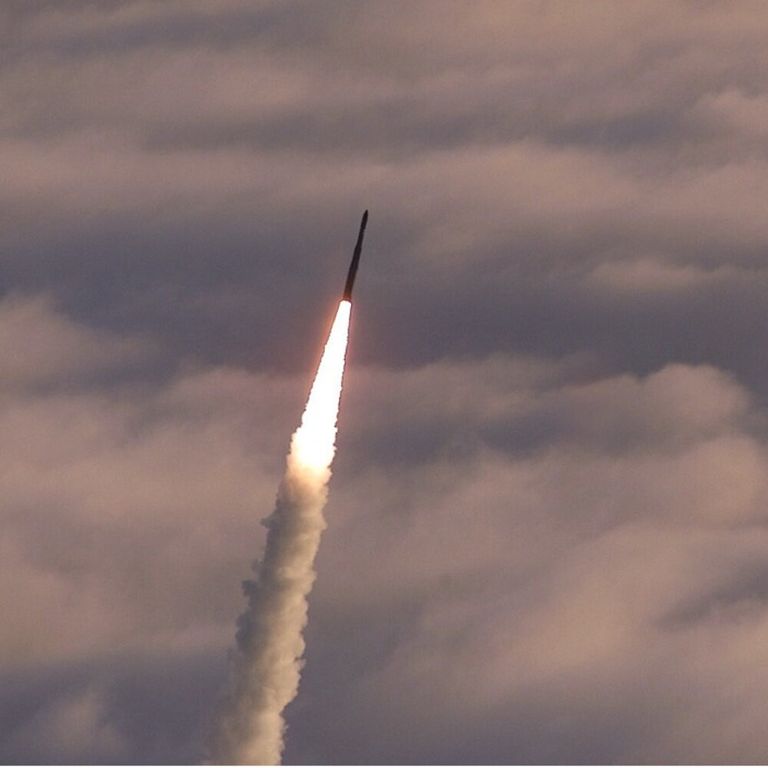 Cina testa un missile balistico nel Pacifico