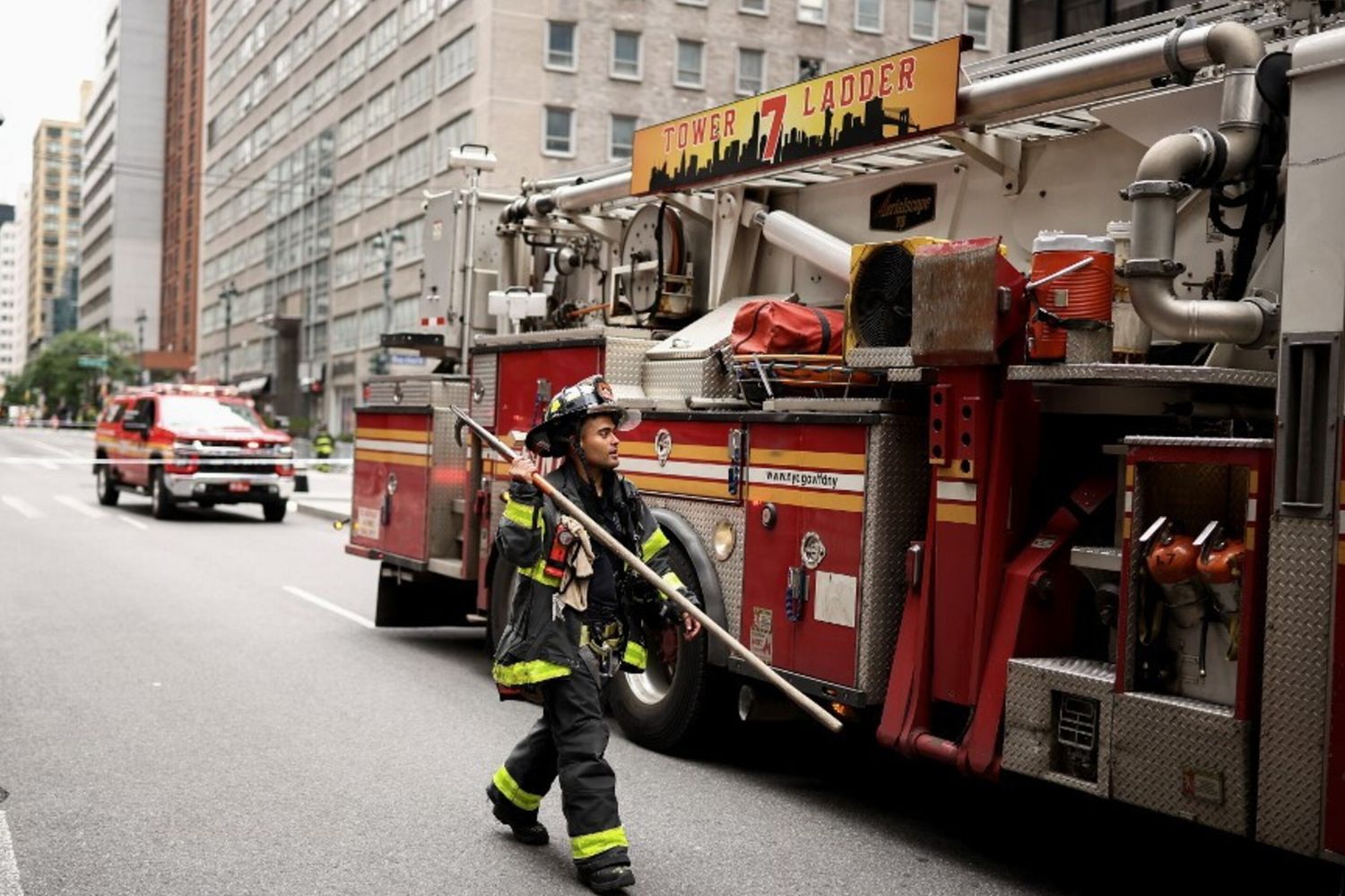 Evacuato un grattacielo a New York