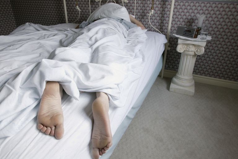 Perché il sonno profondo rafforza muscoli e ossa