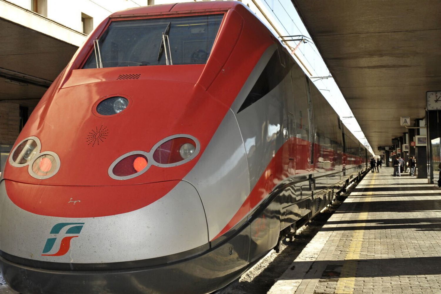 Cantieri record sulla rete ferroviaria italiana. E per l'estate programmate nuove interruzioni