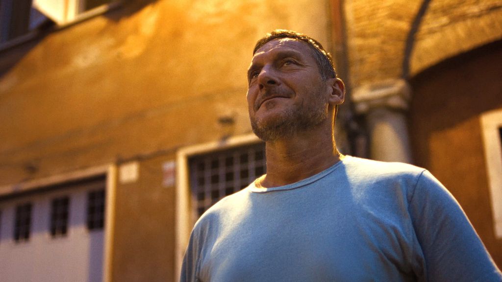 Francesco Totti nel  nuovo spot di Sony Pictures Italia per 'Spider-Man: Brand New Day'