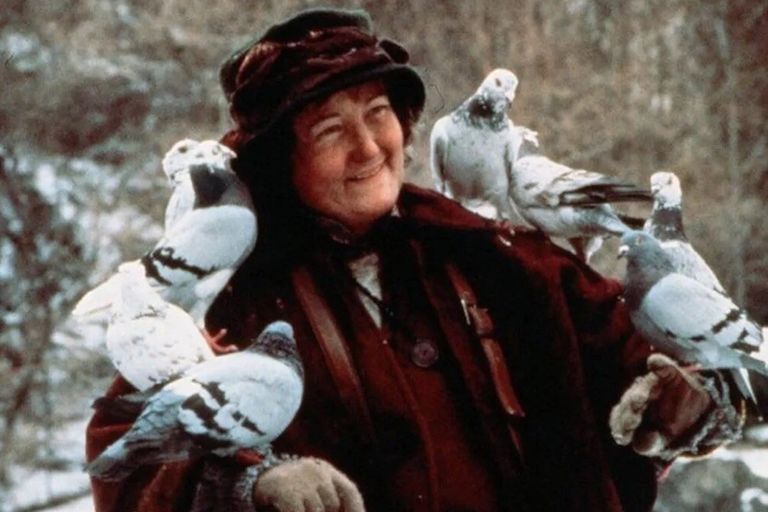 Brenda Fricker in 'Mamma ho riperso l'aereo'