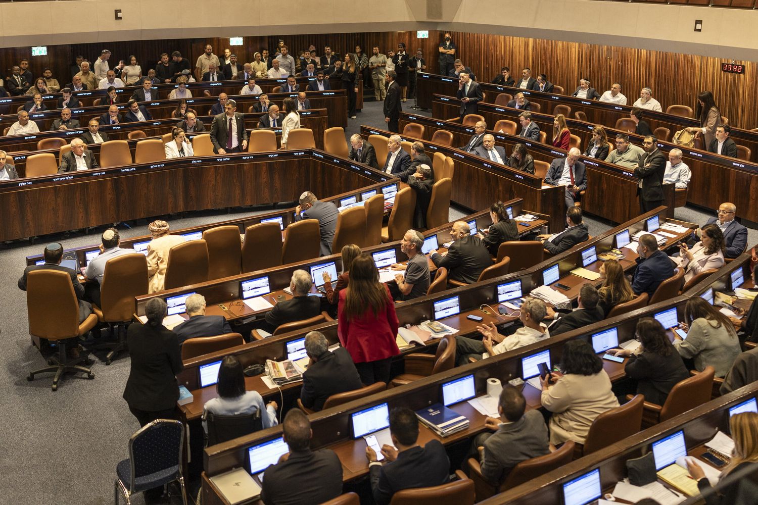 Israele, si è sciolta la Knesset