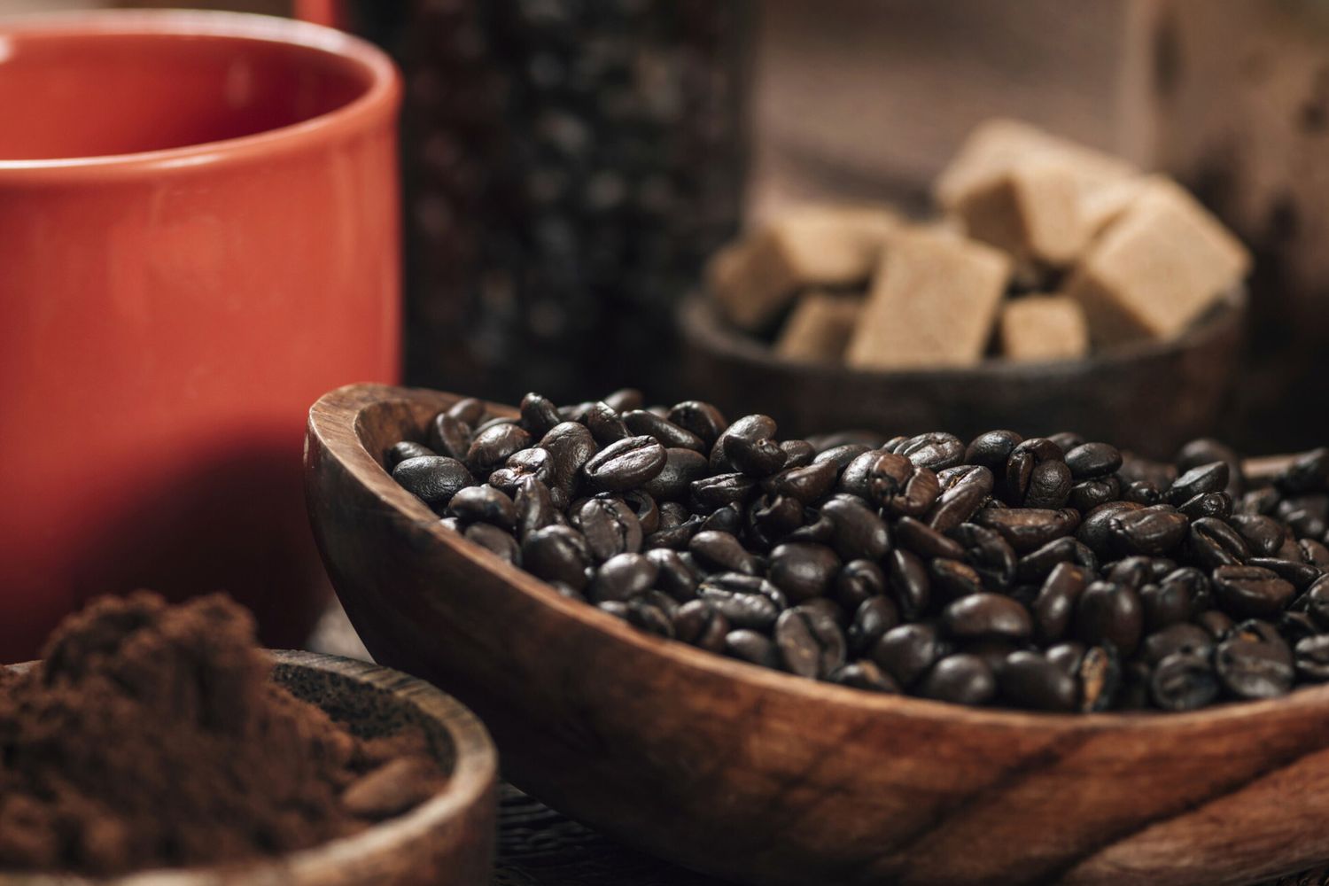 Meno capsule da caffè, tornano di moda i chicchi