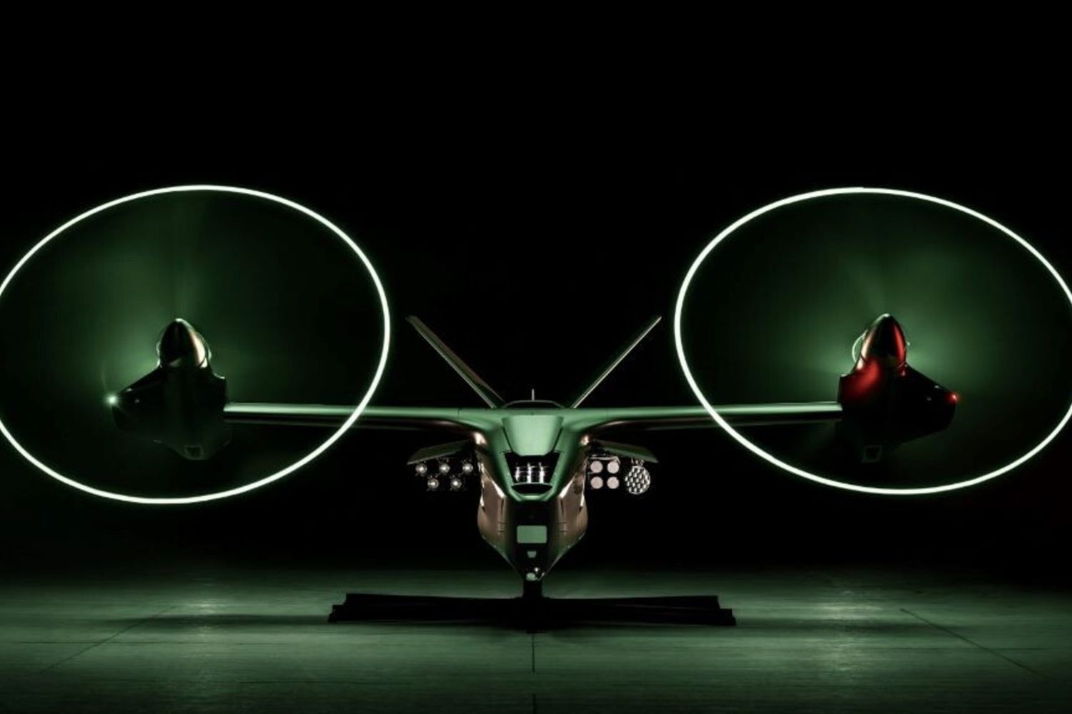 Thunder, il nuovo velivolo d'attacco autonomo svelato da Anduril
