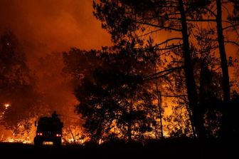 Francia, Cap-Ferret devastata dagli incendi