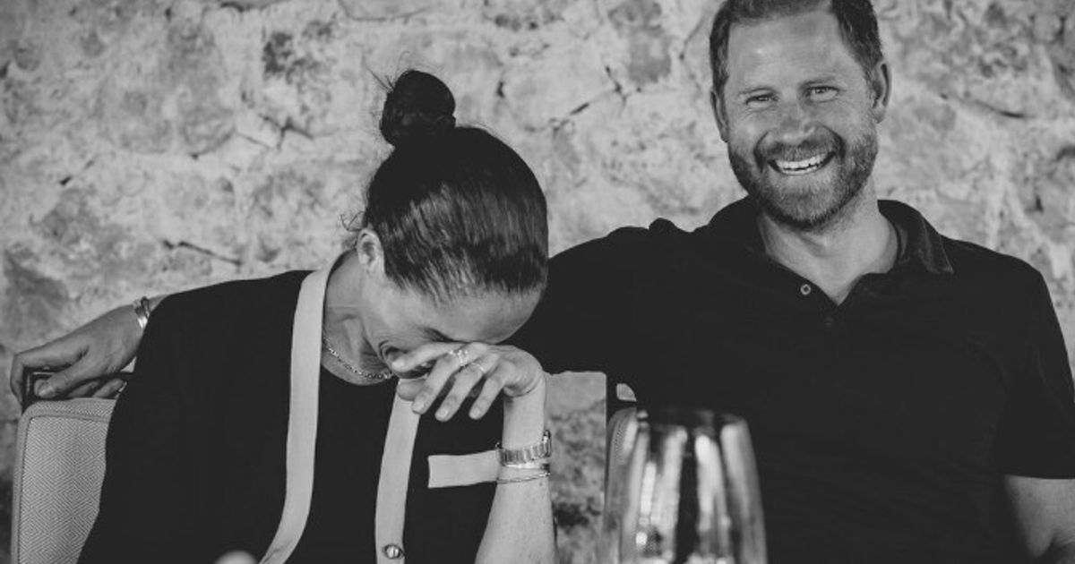 Harry e Meghan tornano in Gran Bretagna dopo anni di fallimenti e litigi negli Stati Uniti