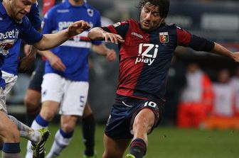 Gli ex calciatori Sculli e Pepe indagati per falso e tentata estorsione