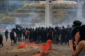 L'assalto al cantiere no Tav di Chiomonte