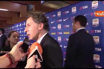 Milan smentisce la morte di Franco Baresi. Eccolo a presentazione calendario di Serie A nel 2018