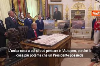 Trump: Rispetto grazia a Fauci data da Biden ma uso autopen lascia dubbi