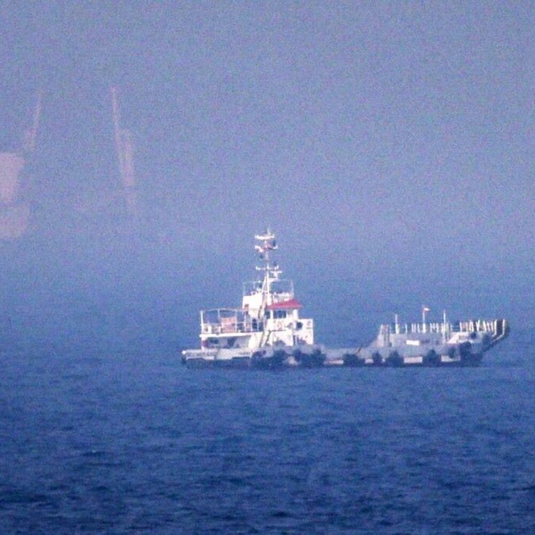 Navi nello Stretto di Hormuz