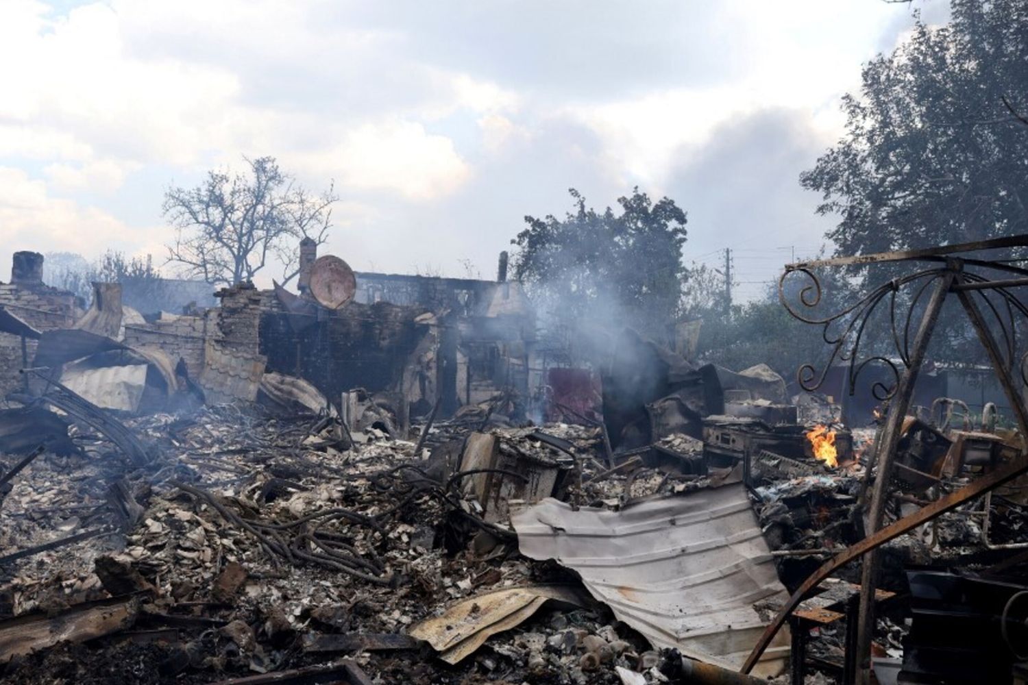 Ancora attacchi incrociati tra Ucraina e Russia, 14 morti