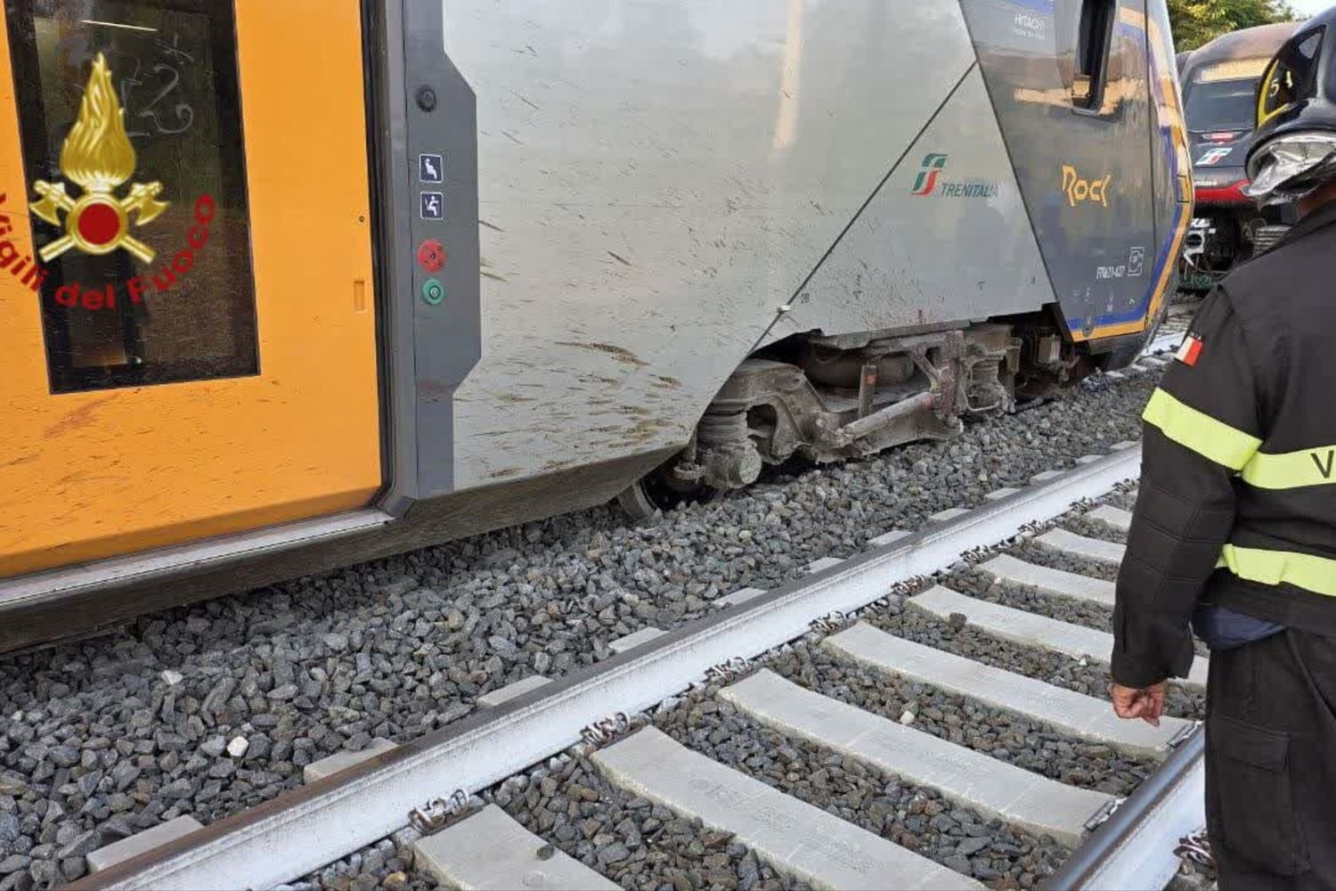 Il treno deragliato a Montelibretti