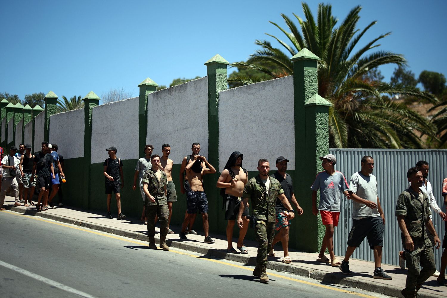 I migranti arrivati a Ceuta