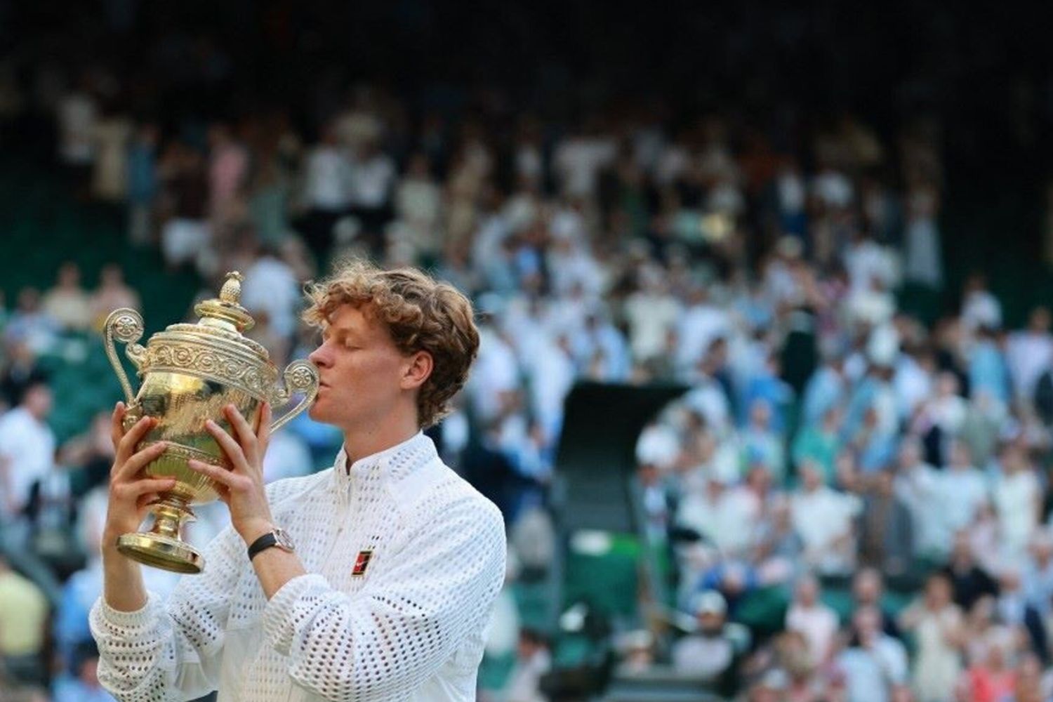 Sinner trionfa a Wimbledon 2026