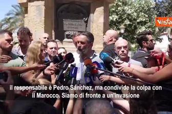 Migranti a Ceuta, Abascal (Vox): Attacco alla sovranità. Sanchez e Marocco responsabili