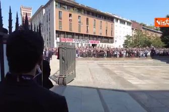L'arrivo di Ranieri e Baggio al funerale di Baresi, nella Basilica di Sant'Ambrogio a Milano