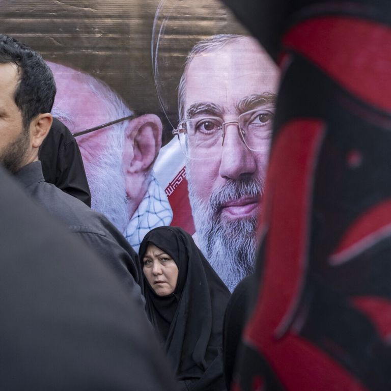 Un manifesto di Mojtaba Khamenei